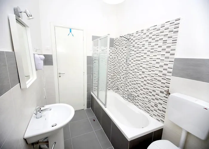 Salernoway 3* Salerno